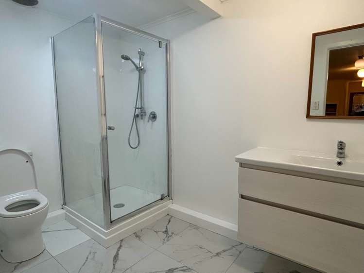 1/7 Agathis Avenue Mairangi Bay_3