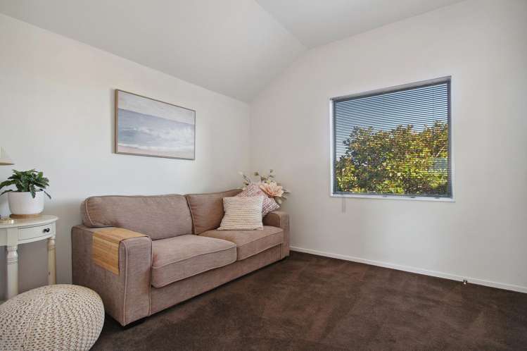 24 Haven Drive East Tamaki_12