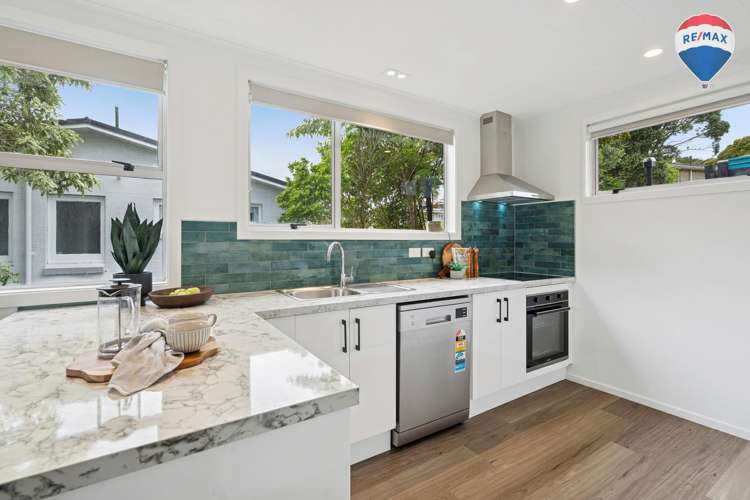 86 Holborn Drive Stokes Valley_9