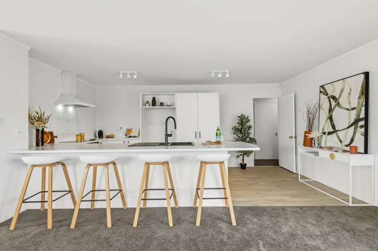 18 Cyclamen Road Mangere_2