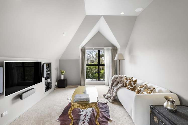 8 Loreto Heights Remuera_16