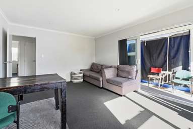 17 Ford Road_3