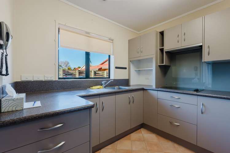 5 Ashford Mews Flagstaff_8