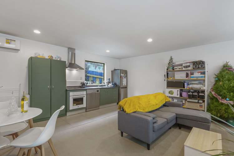 14/8 Rendall Place Eden Terrace_2