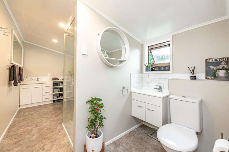 55 Bedford Avenue Gonville_12