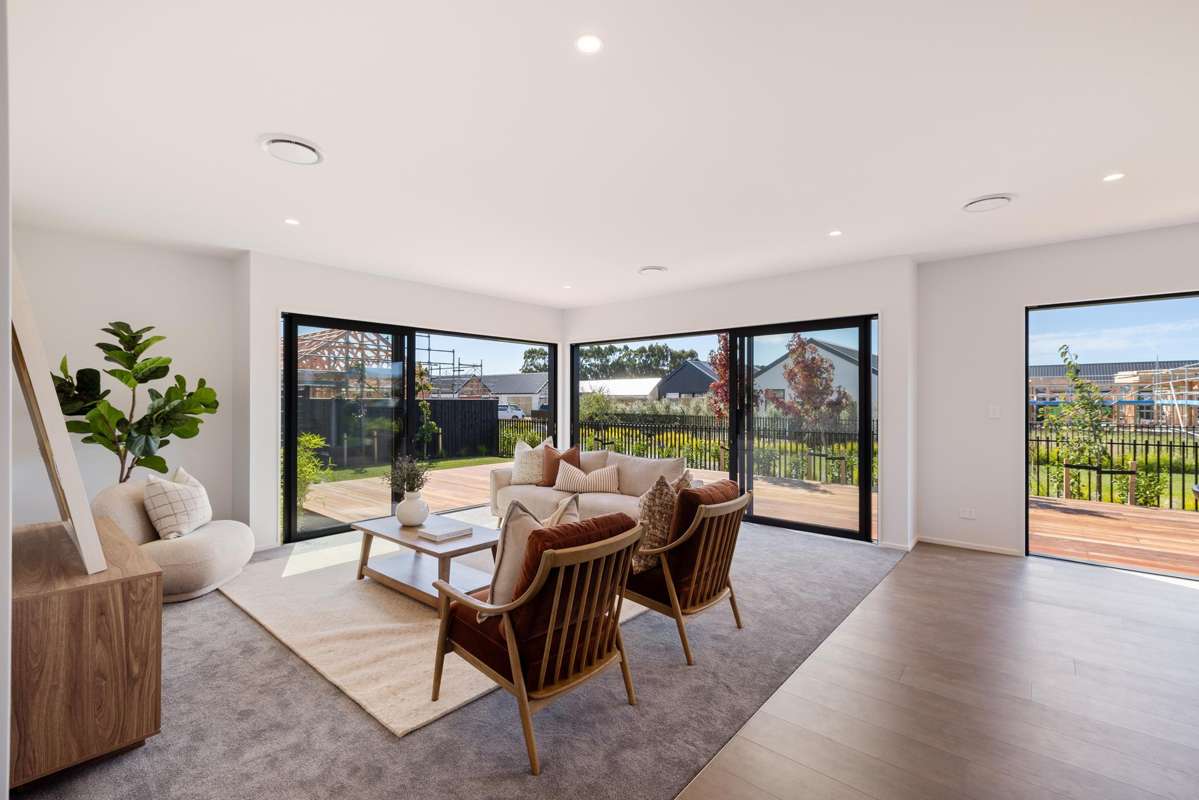 38 Bridgehampton Drive_5