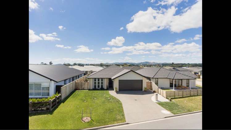 3 Rotomanu Place Pyes Pa_13