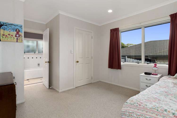 31 Village Park Drive Welcome Bay_10