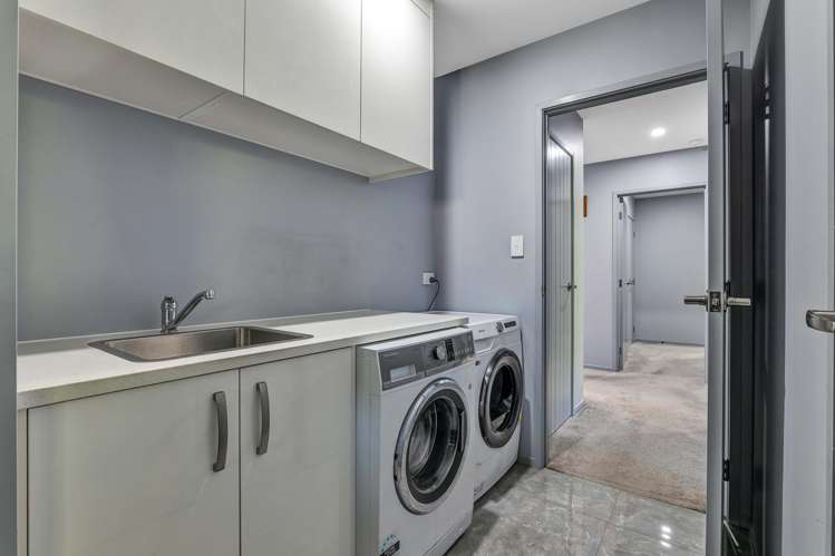 2 Frederick Place Whalers Gate_21