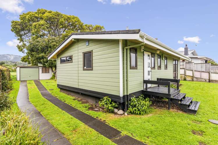 10 Nugget Grove Raumati Beach_18