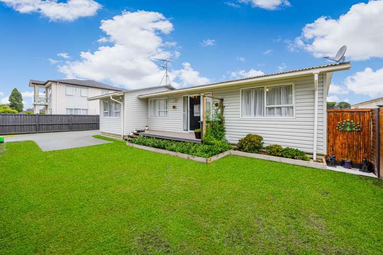 2/40 Laurie Avenue Papakura_1
