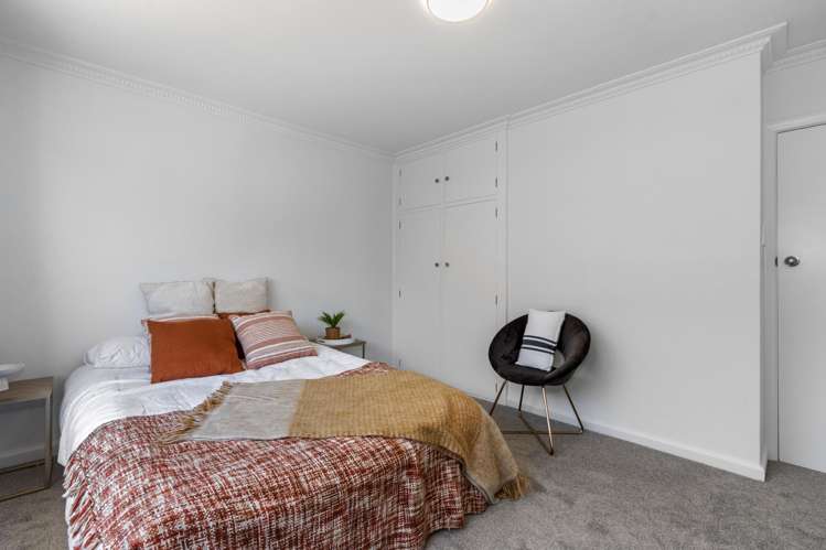 1 & 2/25 Hills Road Edgeware_6