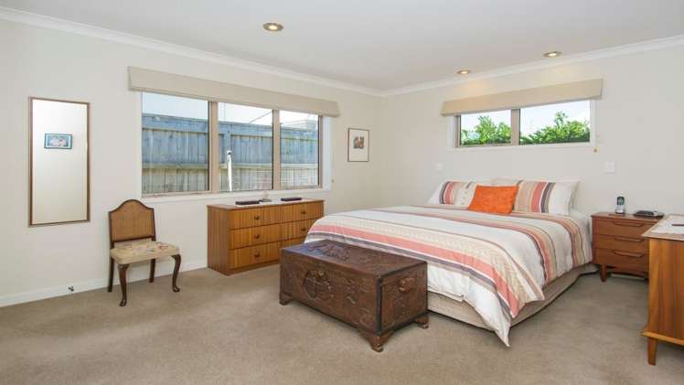 9c Emmett Street Greerton_15