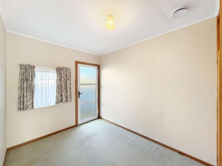 77C Carlton Avenue 1208_16