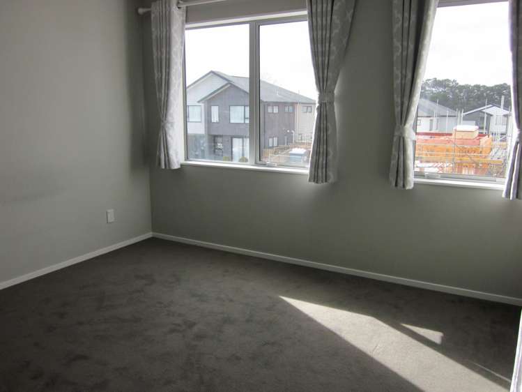 52 Craigs Way Hobsonville_9