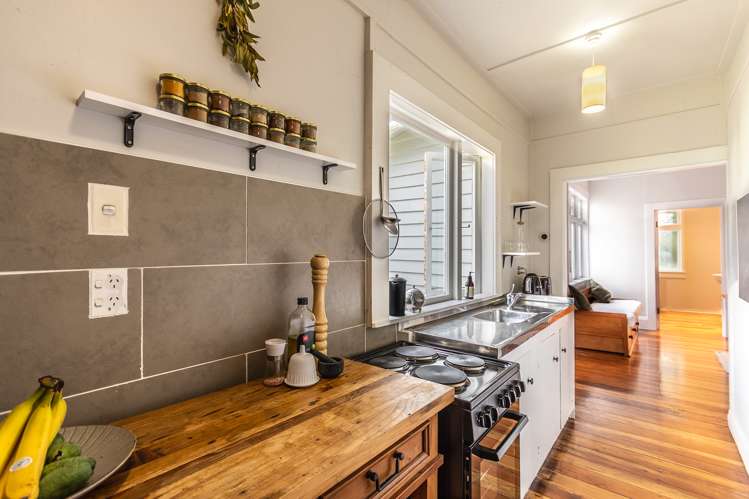 27 Toi Street Otaki Beach_13