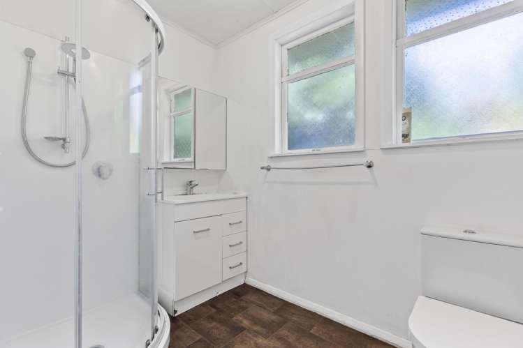 8 Tarrangower Avenue Taumarunui_11