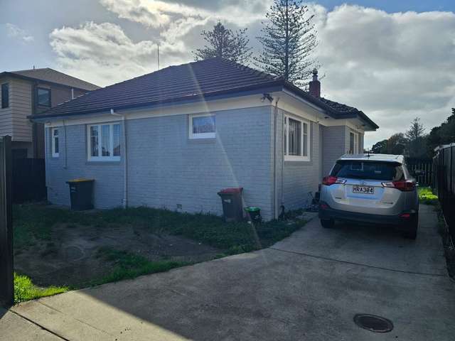 145 Browns Road, Manurewa