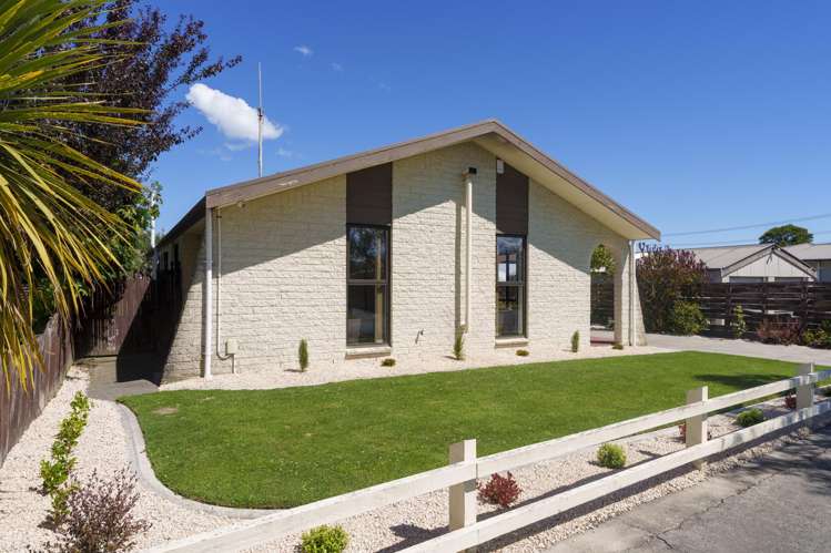 4 Exton Street Redwood_3