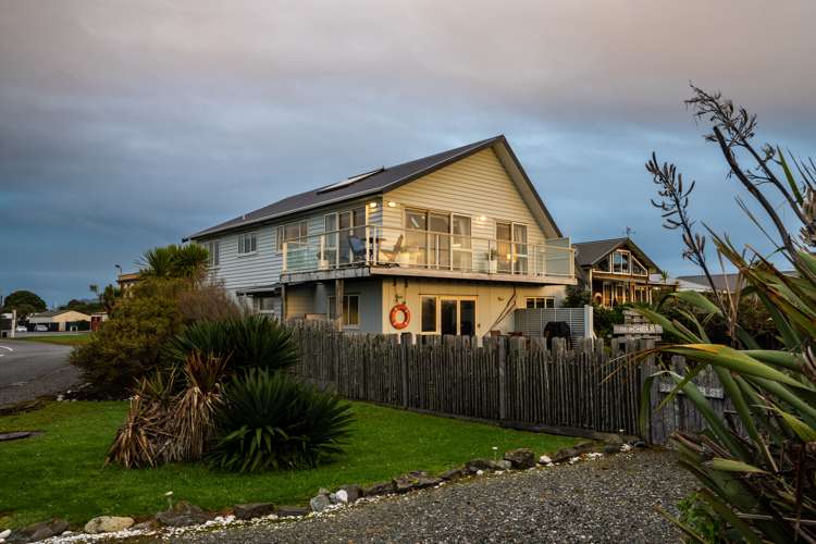 33 Beach Street Hokitika_14