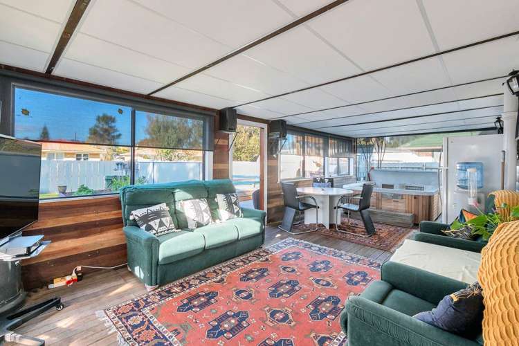 12 Salas Place Papakura_15