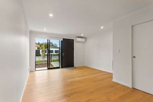 14 Patariki Way Beach Haven_1