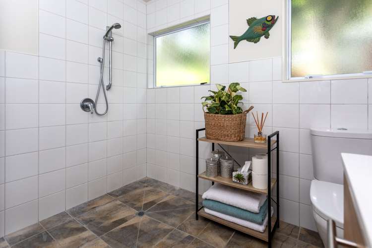 19 Grange Road Hahei_20