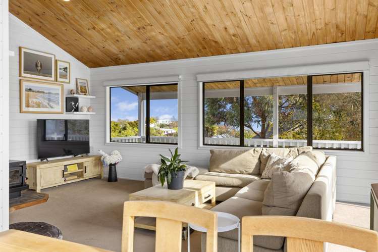 27 Kotare Street Hilltop_9