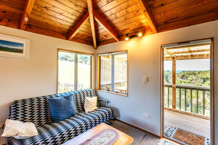 92 Nick Johnstone Drive Waiheke Island_11