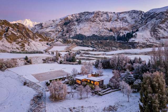 17 Littles Road Dalefield/Wakatipu Basin_2