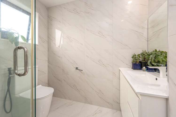 14 Peony Mews Oteha_16