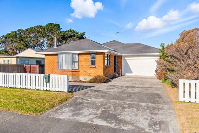 Spacious & Move-In Ready By The Beach!