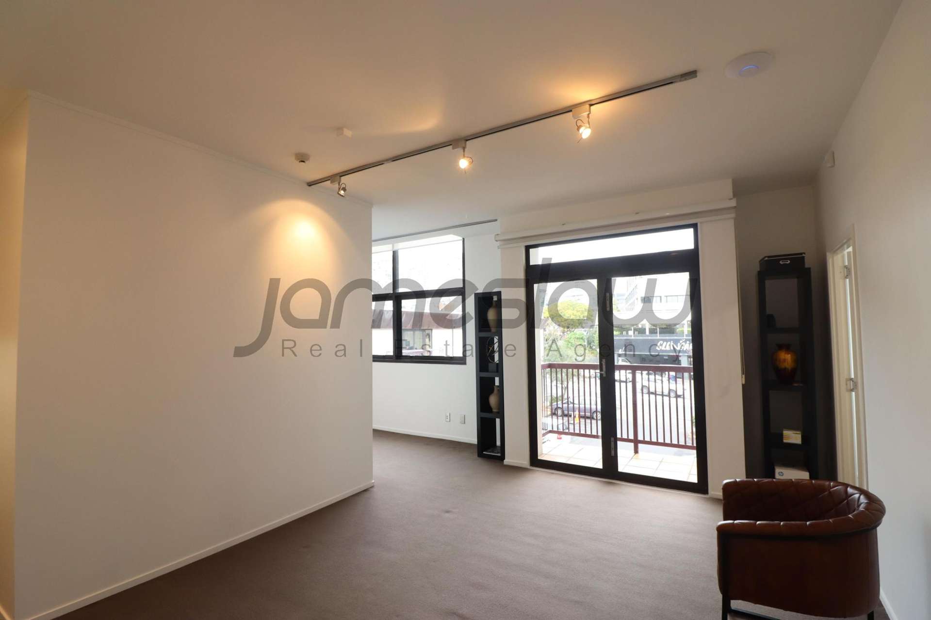 2/196 Victoria Street West City Centre_0