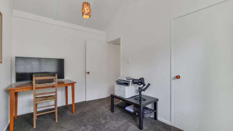65a Iles Road Lynmore_12