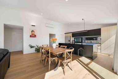 6 Moonstone Street_2