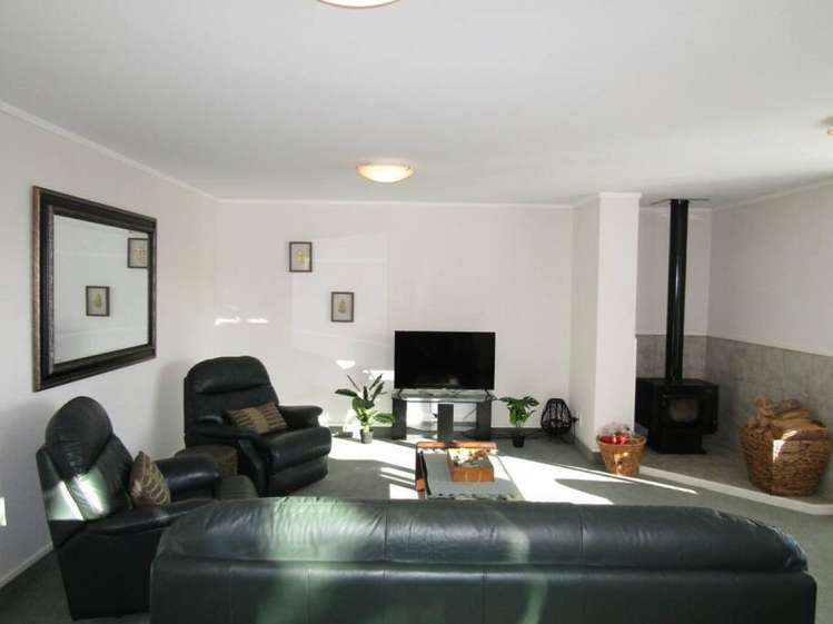 1/5 Hampstead Place 1140_2