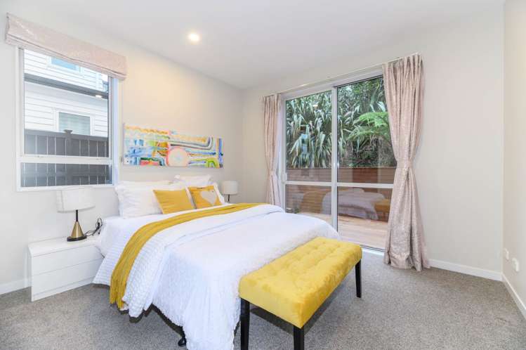 39 Remuremu Street Long Bay_31