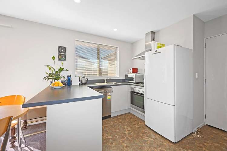 1/160 Breezes Road Wainoni_8