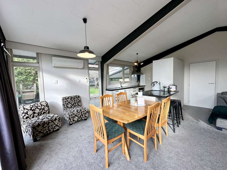 15 Rakiura Parade Otatara_8