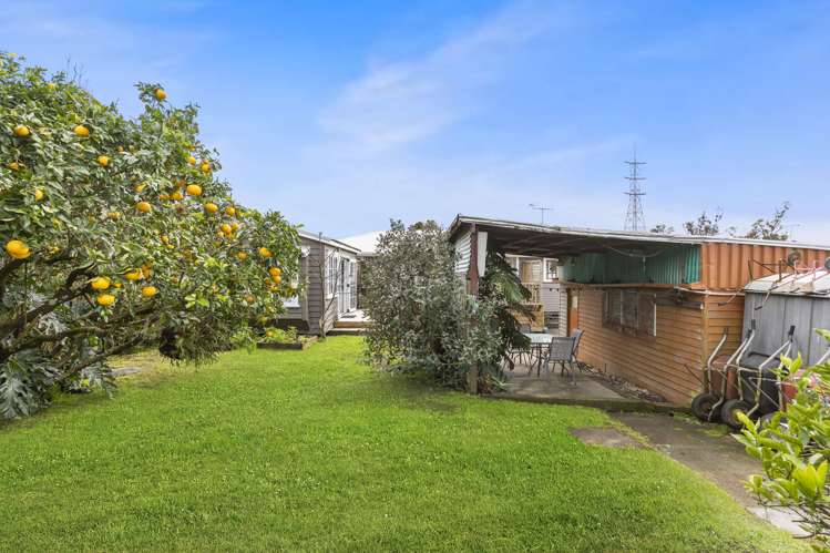 61 Glen Marine Parade Glendene_33