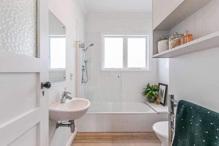 28a Kurahaupo Street Orakei_13