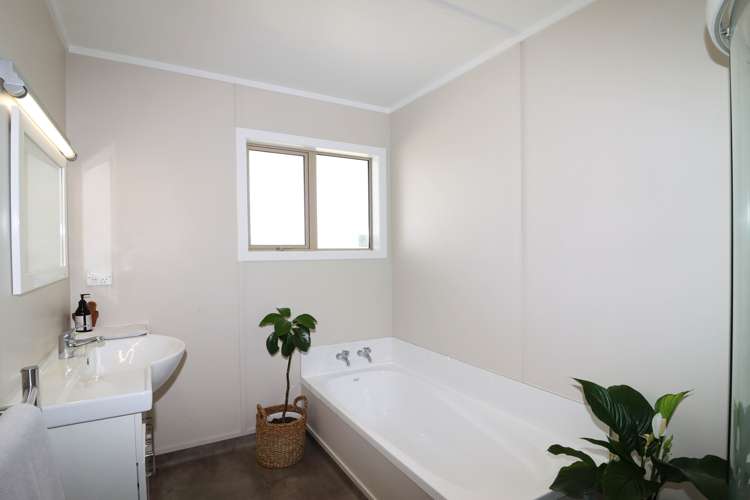 1 Manawa Road Tinui_12