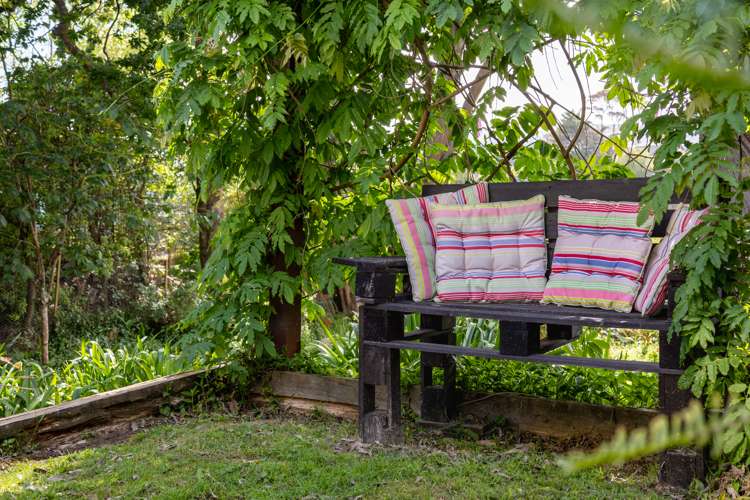 124 Renown Road Raumati South_16