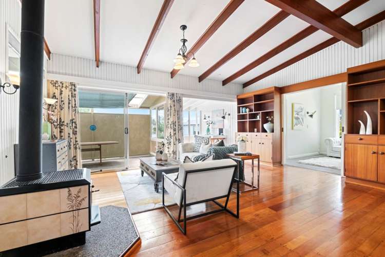 2/1c Bank Street Hillcrest_2