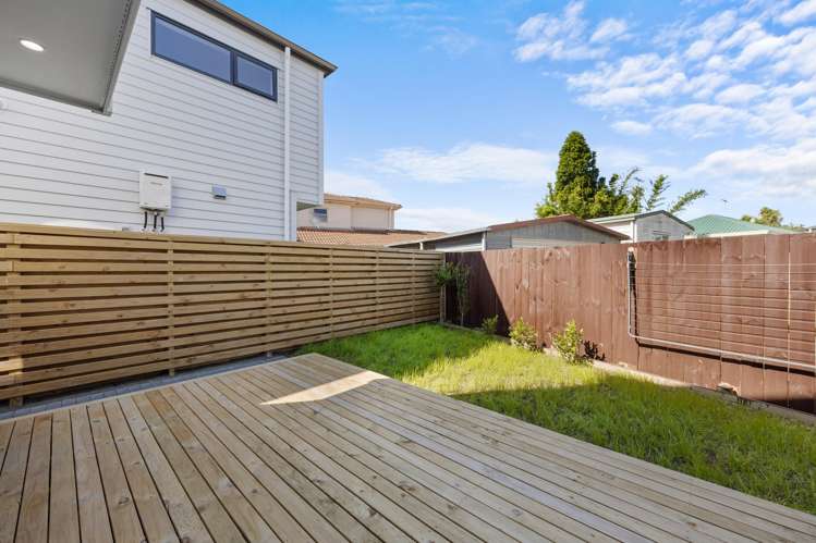 9B Tangelo Place Bucklands Beach_17