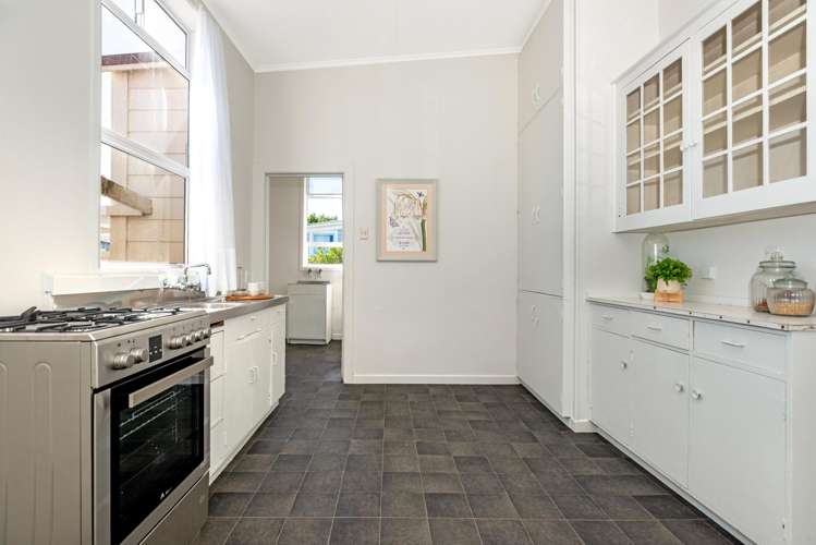 433 Palmerston Road Gisborne Central_7