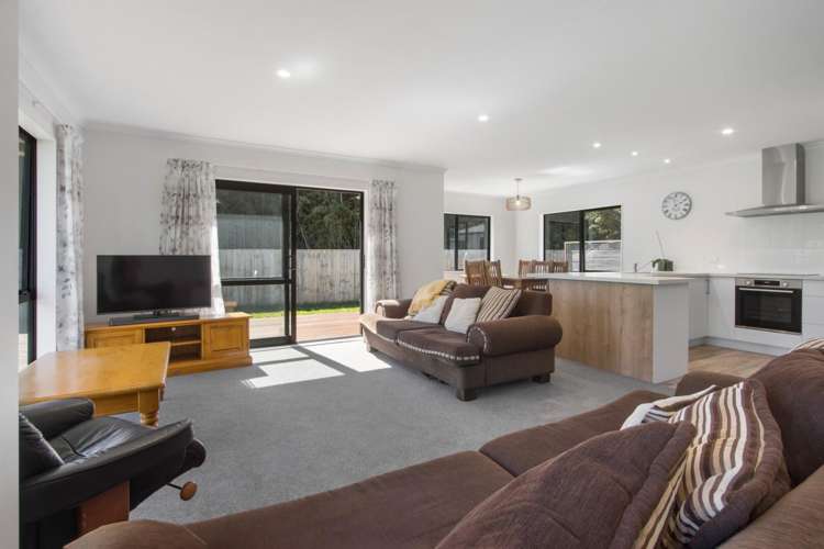 5D Mangatoetoe Street Waihi_9