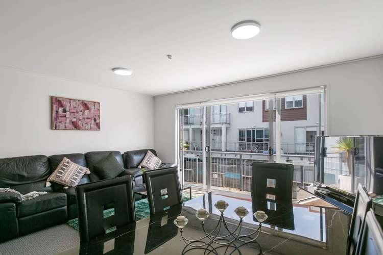 244/287 Onehunga Mall Onehunga_3