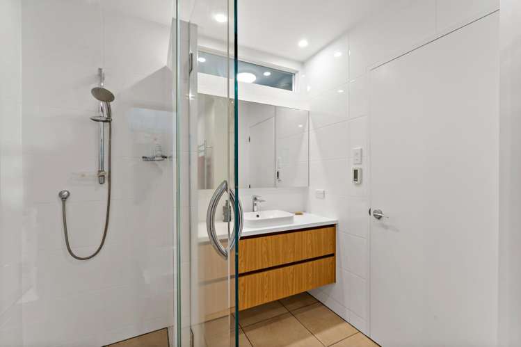 2/16 Marama Street Castor Bay_15