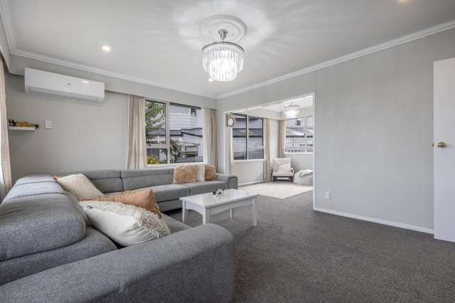 11 Tweed Road Papakowhai_4